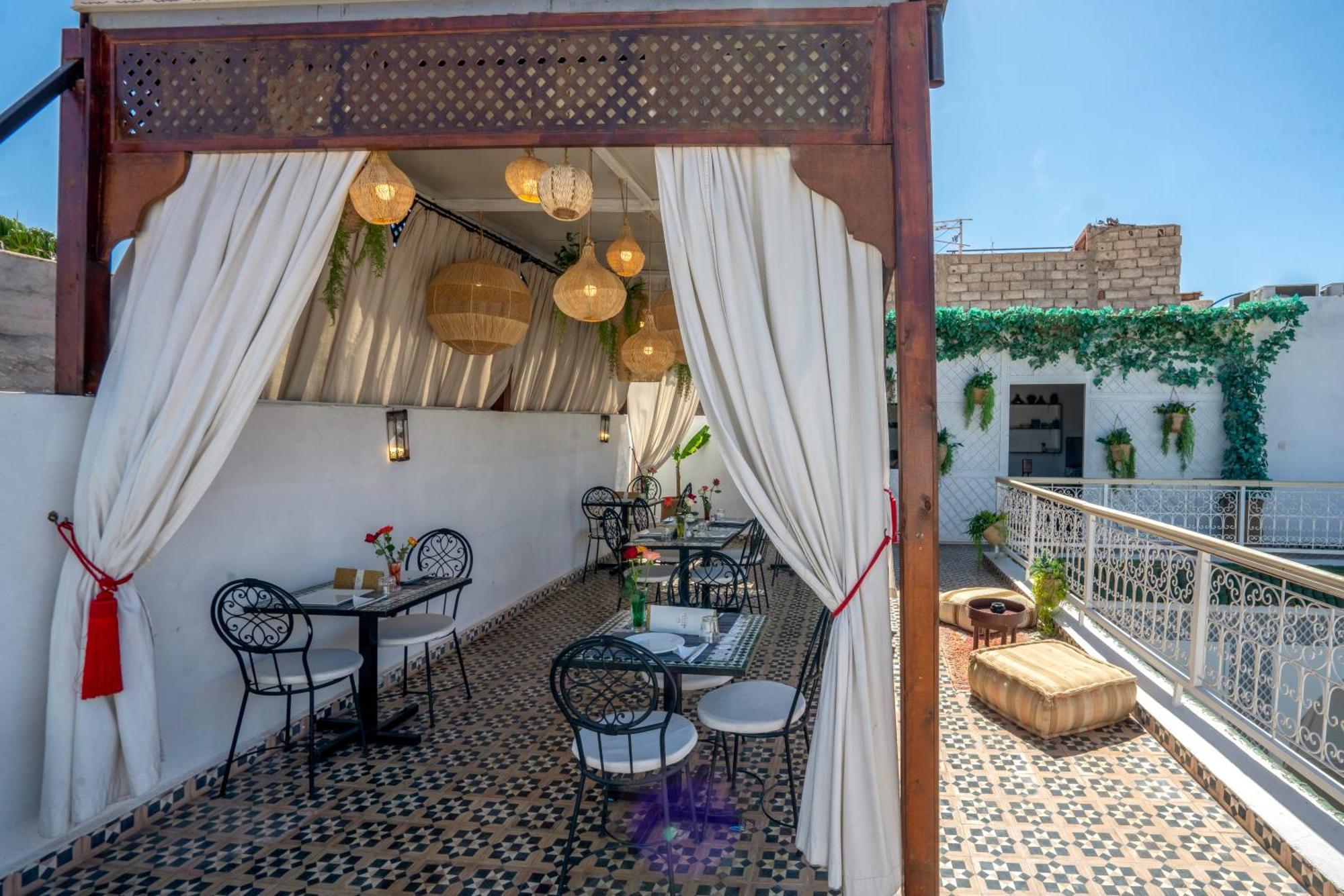 Riad Les Cornes De Gazelle Marrakesh Exteriör bild