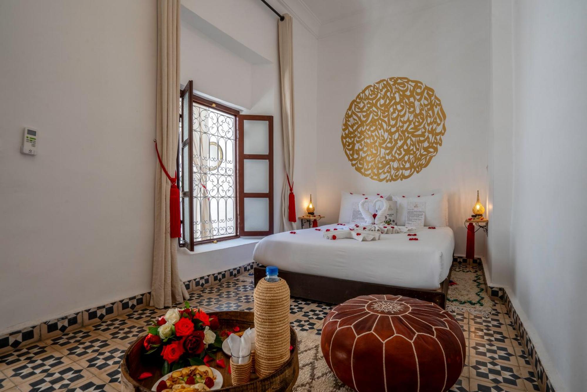 Riad Les Cornes De Gazelle Marrakesh Exteriör bild