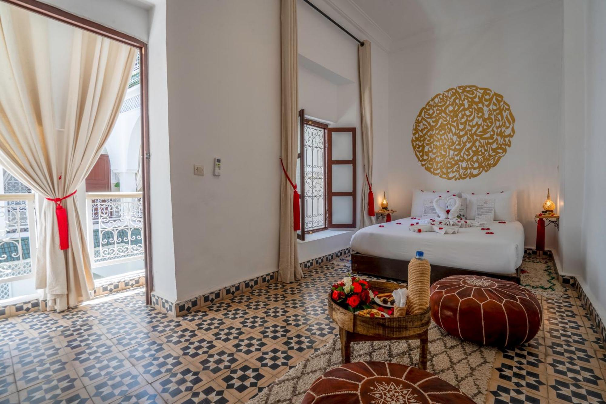 Riad Les Cornes De Gazelle Marrakesh Exteriör bild
