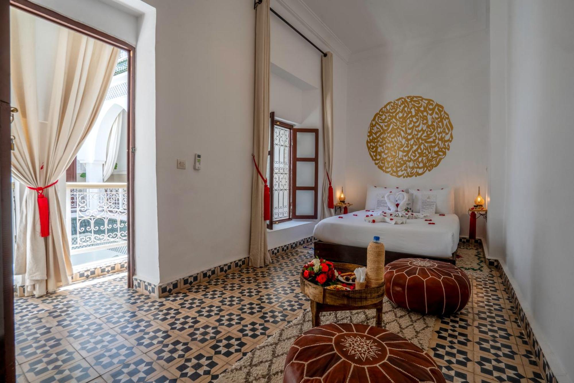 Riad Les Cornes De Gazelle Marrakesh Exteriör bild